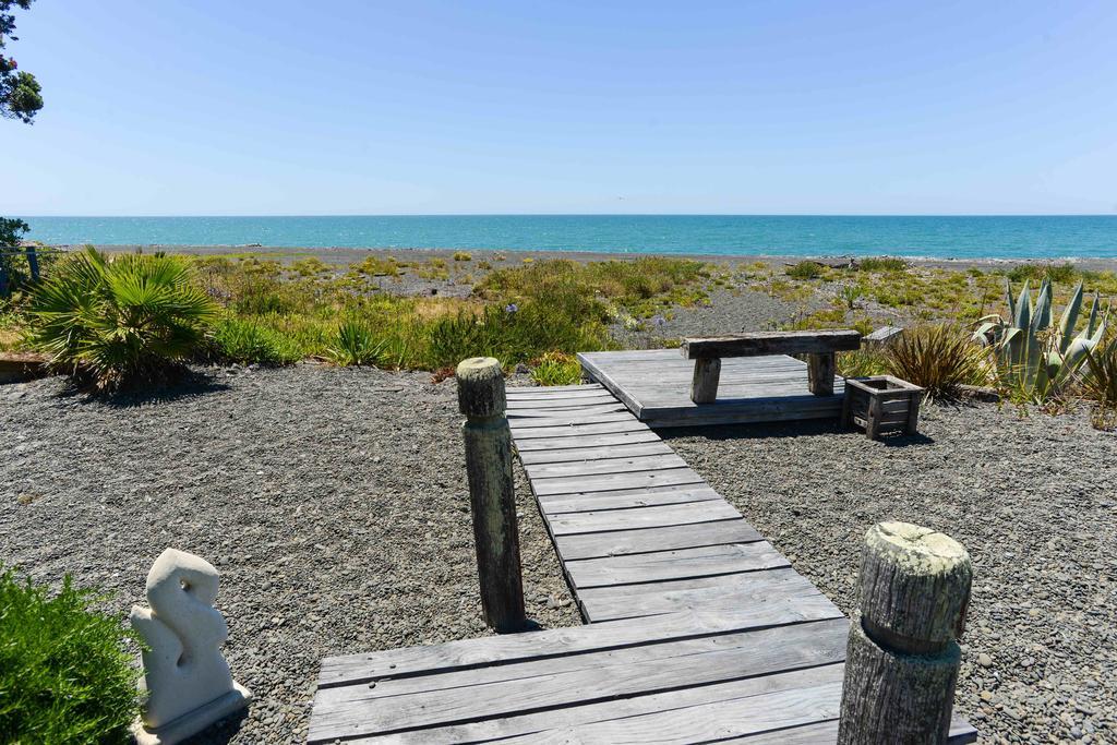 Absolute Beachfront B&B Napier Exterior foto